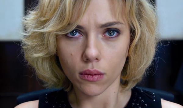 grow-up-with-scarlett-johansson-throughout-her-career-23-photos-7