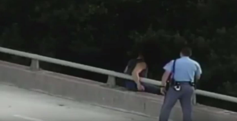 警察勸人不要自殺