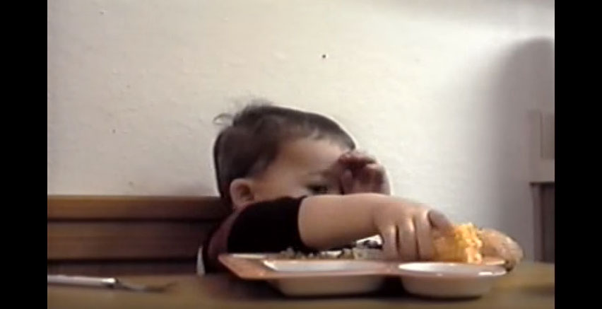 小朋友超餓祈禱