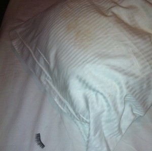 17張超崩潰化妝失敗照片證明「女人才是地球上最辛苦的生物」。% 照片 17張超崩潰化妝失敗照片證明「女人才是地球上最辛苦的生物」。