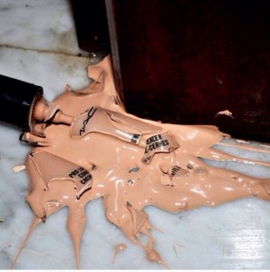 17張超崩潰化妝失敗照片證明「女人才是地球上最辛苦的生物」。% 照片 17張超崩潰化妝失敗照片證明「女人才是地球上最辛苦的生物」。