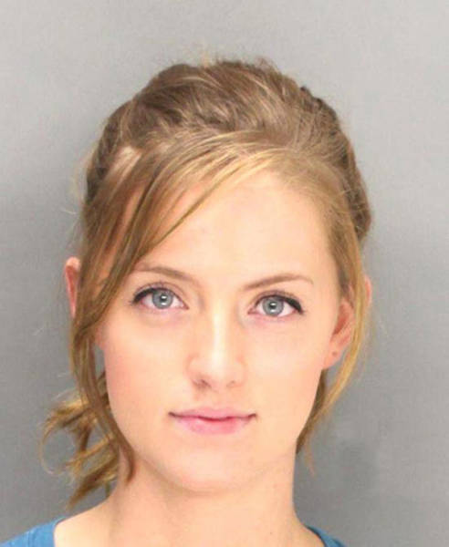cute_girls_get_arrested_and_they_have_the_sexy_mugshots_to_prove_it_640_39-1
