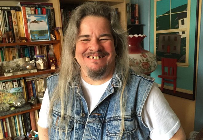 _89329066_alecbutlertop_edited-1