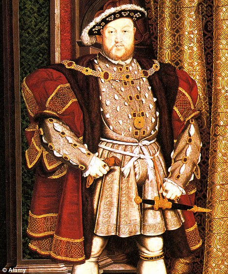 article-1250482-0779C0DA000005DC-413_468x561