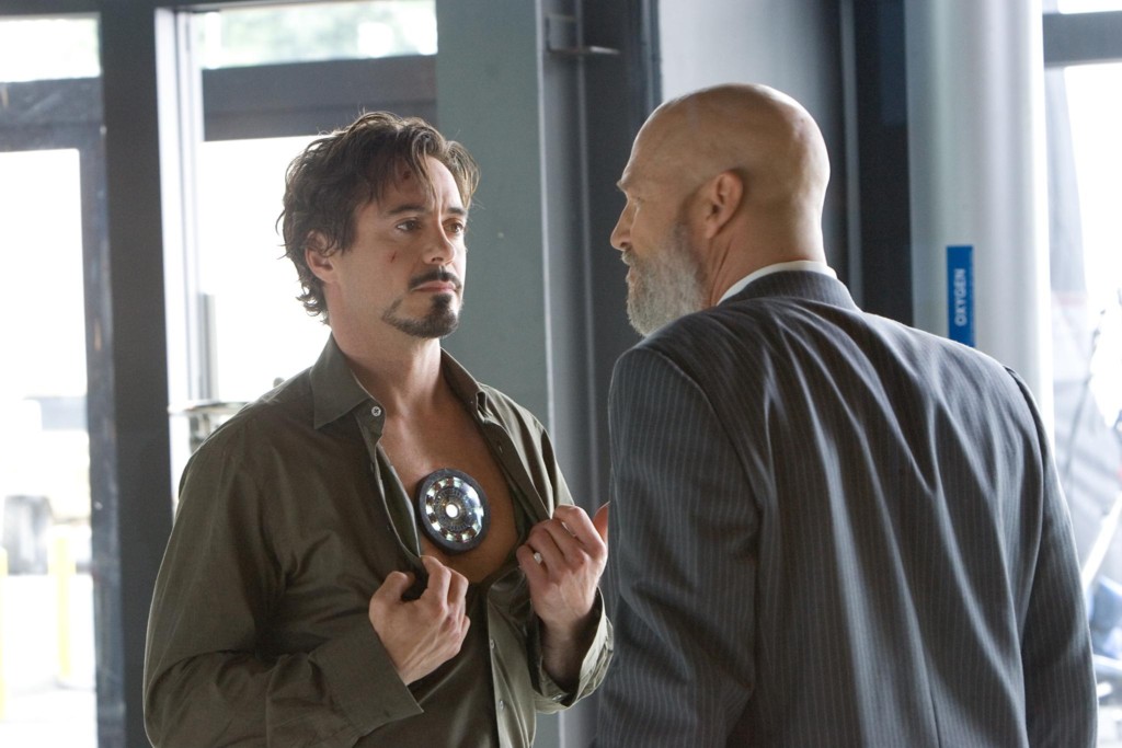 jeff-bridges-and-robert-downey-jr.-in-iron-man-(2008)-large-picture