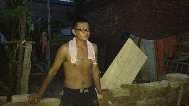 china-man-flood-wife-mom4