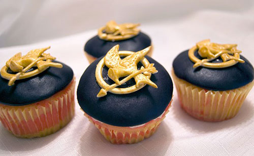 movie-cupcakes-hunger-games