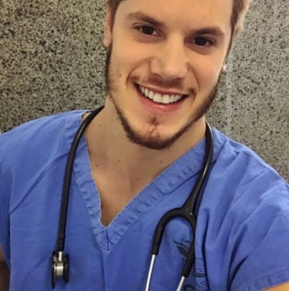 20%e4%bd%8d%e5%a4%a9%e8%8f%9c%e5%b8%a5%e5%93%a5%e9%86%ab%e7%94%9f