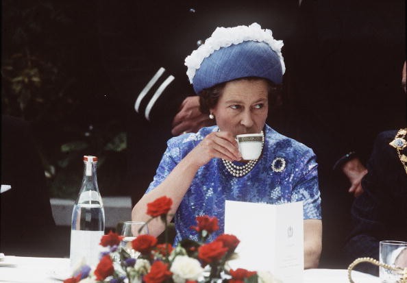 %e8%8b%b1%e5%9c%8b%e5%a5%b3%e7%8e%8b%e9%a3%b2%e9%a3%9f%e7%bf%92%e6%85%a3