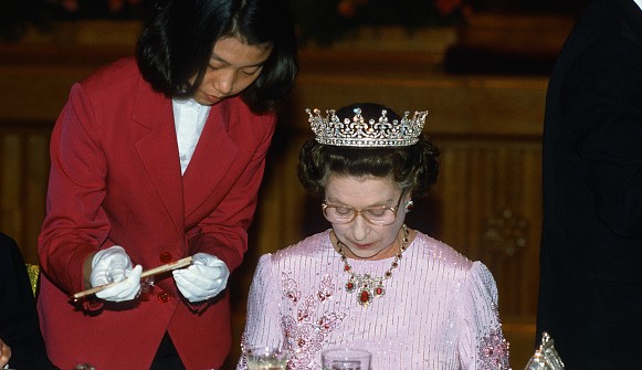 %e8%8b%b1%e5%9c%8b%e5%a5%b3%e7%8e%8b%e9%a3%b2%e9%a3%9f%e7%bf%92%e6%85%a3