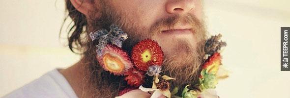 男人鬍子上帶花