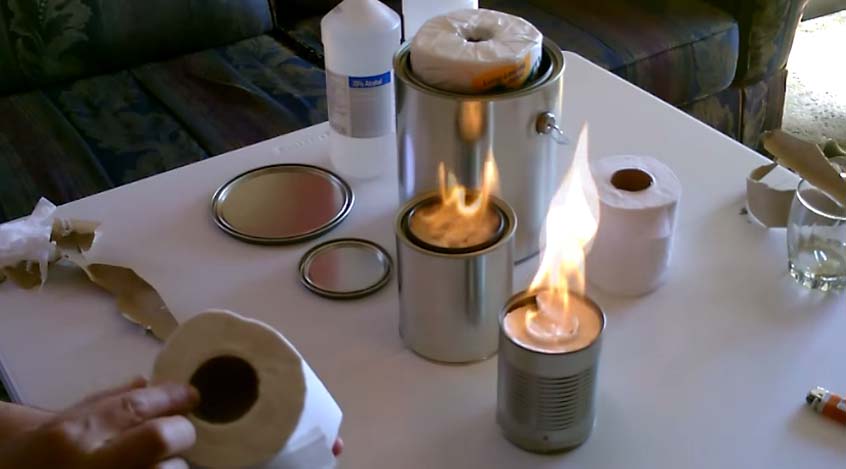 以下要教你如何自製暖爐，而你只需要三個日常生活中就能輕鬆到手的東西，分別是鐵罐、70%的酒精、和廁所衛生紙卷。