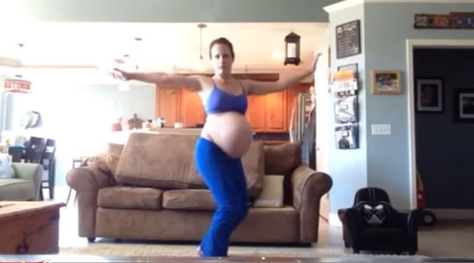 懷孕媽媽跳Thriller