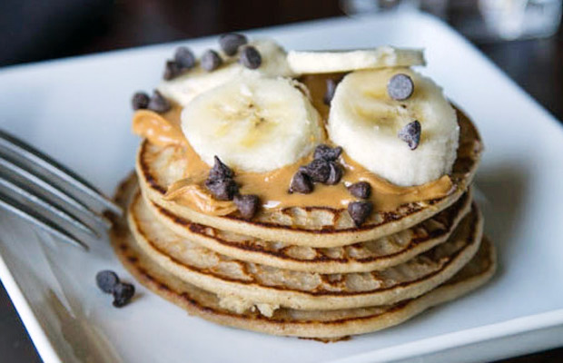 Banana-Peanut-Butter-Protein-Pancakes2-1
