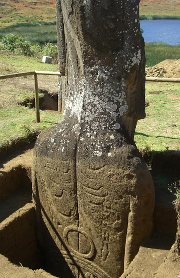 turns-out-easter-island-heads-have-detailed-bodies-3