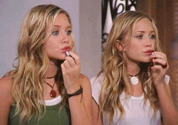 Mary-Kate-and-Ashley-Olsen-twins-GIF