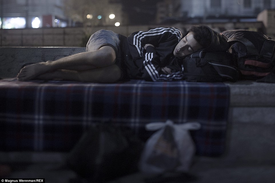 2CD6B21800000578-3251456-Abdul_Karim_17_spends_his_nights_bedding_down_on_the_ground_in_O-a-1_1443434632131