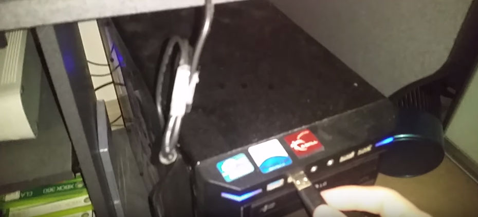 USB插入電腦