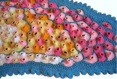 this-crocheted-scarf-photo-u1