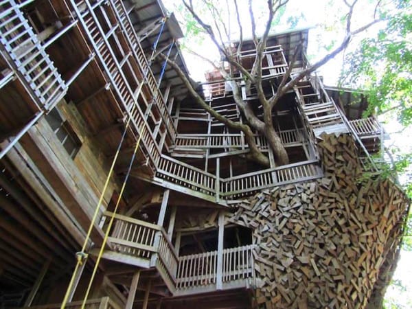 preacher-built-tree-house-divine-calling-9