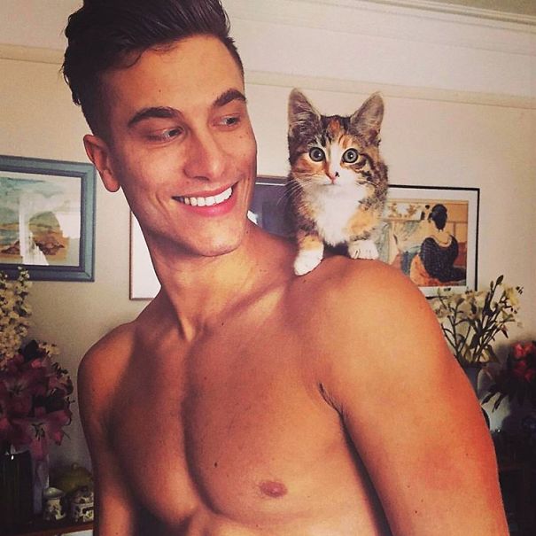 hot-dudes-with-kittens-instagram-52__605