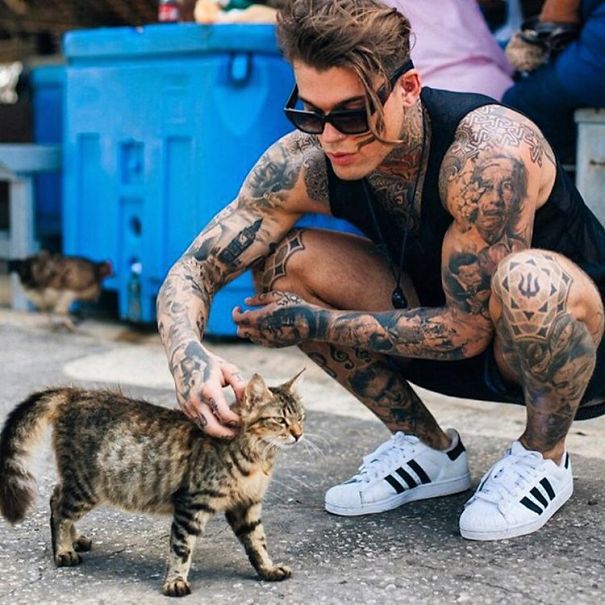 hot-dudes-with-kittens-instagram-62__605