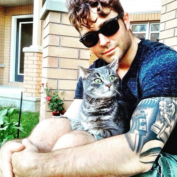 hot-dudes-with-kittens-instagram-67__605