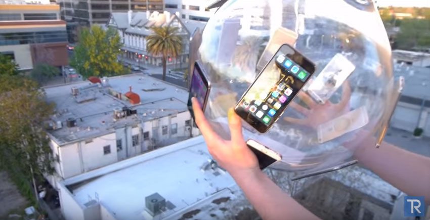 iPhone玻璃球