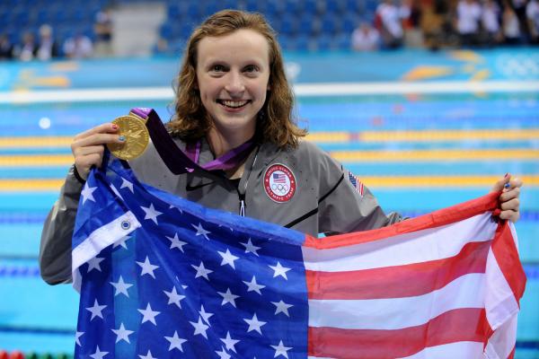 Swimmer-Katie-Ledecky-shatters-world-record-earns-fifth-gold
