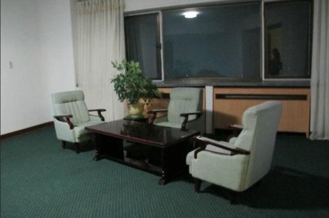 20160915132612-1-pemandangan-ryanggang-hotel-di-pyongyang-korea-utara-007-tantri-setyorini
