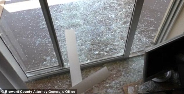 3820A50D00000578-3781935-image-m-6_1473434662399