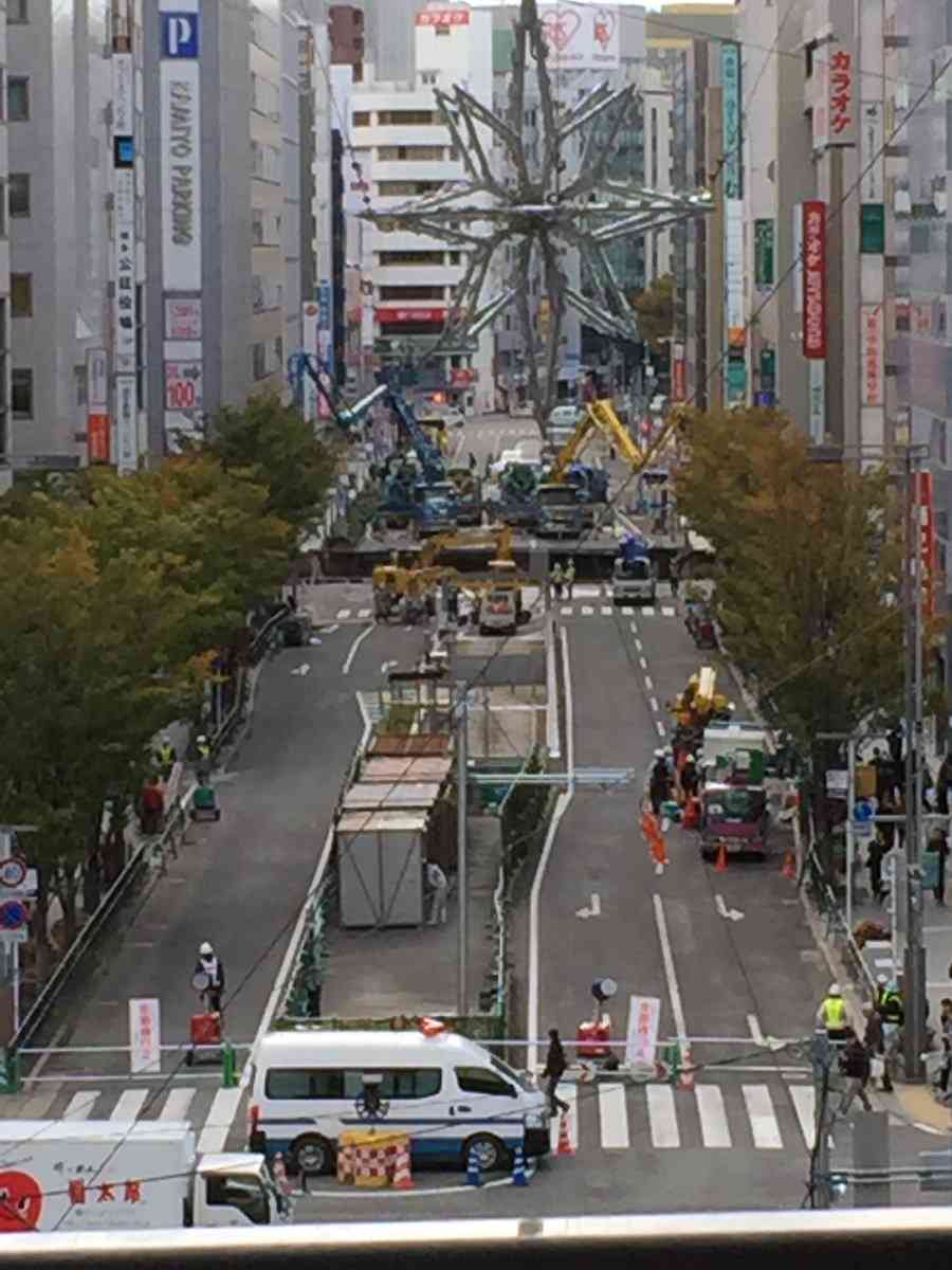 福岡博多車站「塌陷巨洞」過一週後,日本:「哪裡有洞?」。效率比台灣高N倍!% 照片 福岡博多車站「塌陷巨洞」過一週後,日本:「哪裡有洞?」。效率比台灣高N倍!