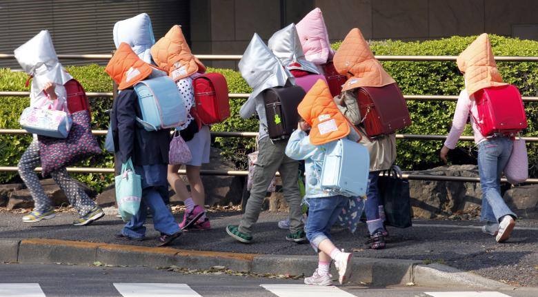 %e5%90%84%e5%9c%b0%e5%ad%b8%e6%a0%a1%e7%89%b9%e8%89%b2