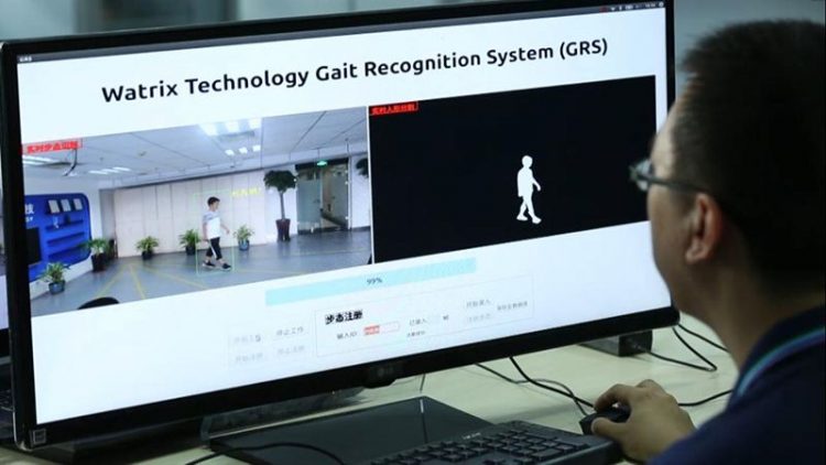 中國研發出「辨識黑科技」背對鏡頭都沒用 靠「走路」就能1秒拆穿真實身分!% 照片 中國研發出「辨識黑科技」背對鏡頭都沒用 靠「走路」就能1秒拆穿真實身分!