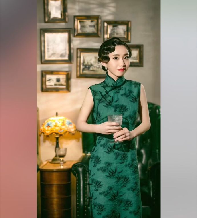 女大18變!當年的「醜小鴨同學」宣佈嫁人 婚紗照「女神級顏值」全班嚇呆:好後悔…% 照片 女大18變!當年的「醜小鴨同學」宣佈嫁人 婚紗照「女神級顏值」全班嚇呆:好後悔…