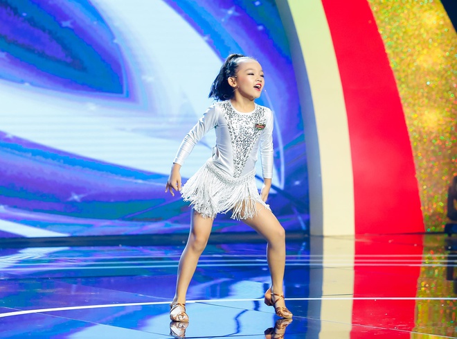 https://www.teepr.com/wp-content/uploads/2019/12/THAO_VY_TRONG_VONG_TUYEN_CHON__18.jpg https://www.teepr.com/wp-content/uploads/2019/12/THAO_VY_TRONG_VONG_TUYEN_CHON__18.jpg