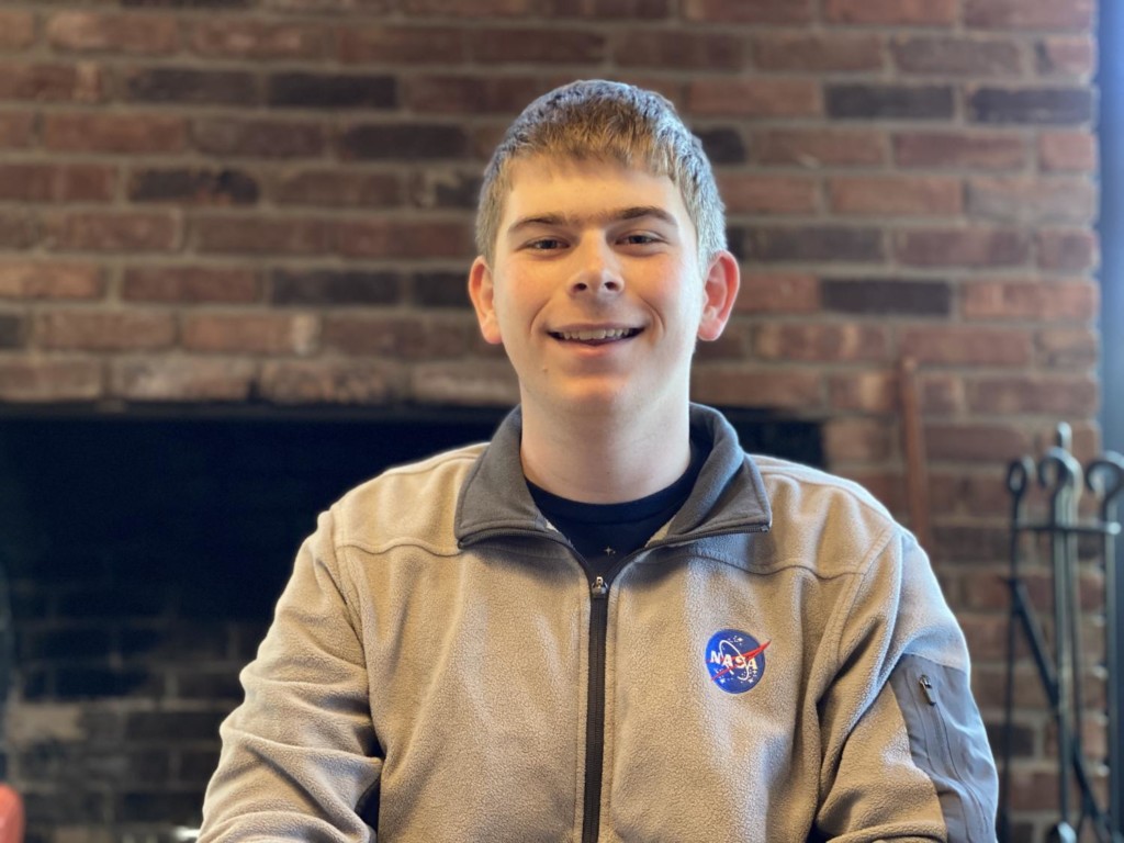 17歲NASA實習生「上班第3天」發現新行星 竟是《星際大戰》天行者的家!% 照片 17歲NASA實習生「上班第3天」發現新行星 竟是《星際大戰》天行者的家!