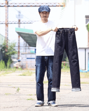 日牌推「25盎司」的牛仔褲 硬到「可以站著」還以為有隱形人% 照片 日牌推「25盎司」的牛仔褲 硬到「可以站著」還以為有隱形人